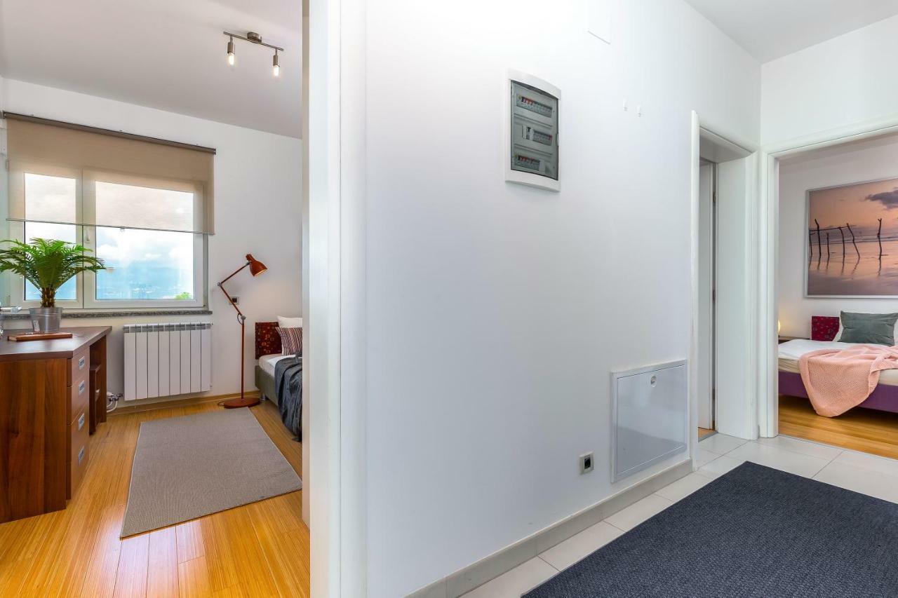 Apartment Bok Rijeka Eksteriør billede