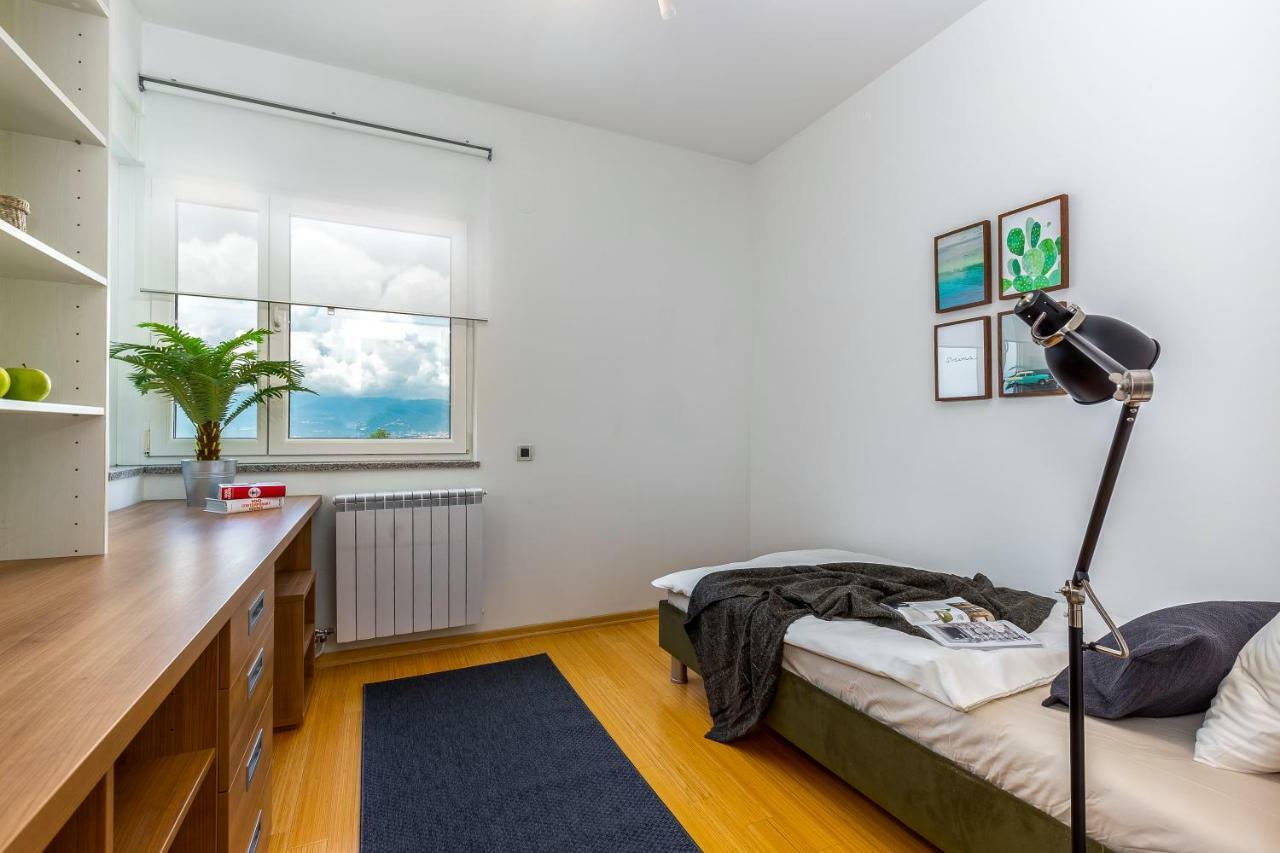 Apartment Bok Rijeka Eksteriør billede